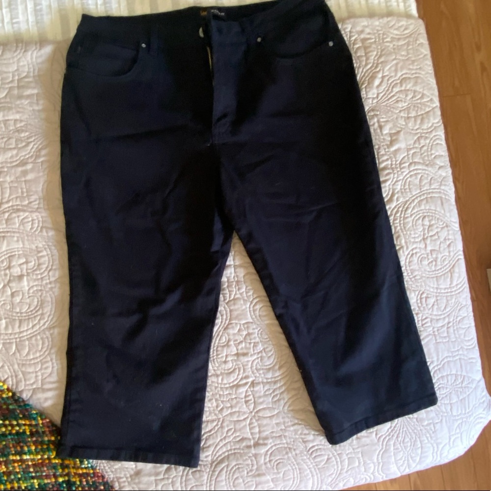 Lee’s relaxed fit capris